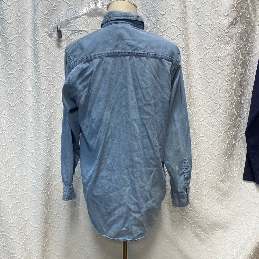 Mickey Unlimited small Denim Shirt with Mickey & Minnie kissing vintage‎ unisex - Picture 7 of 13